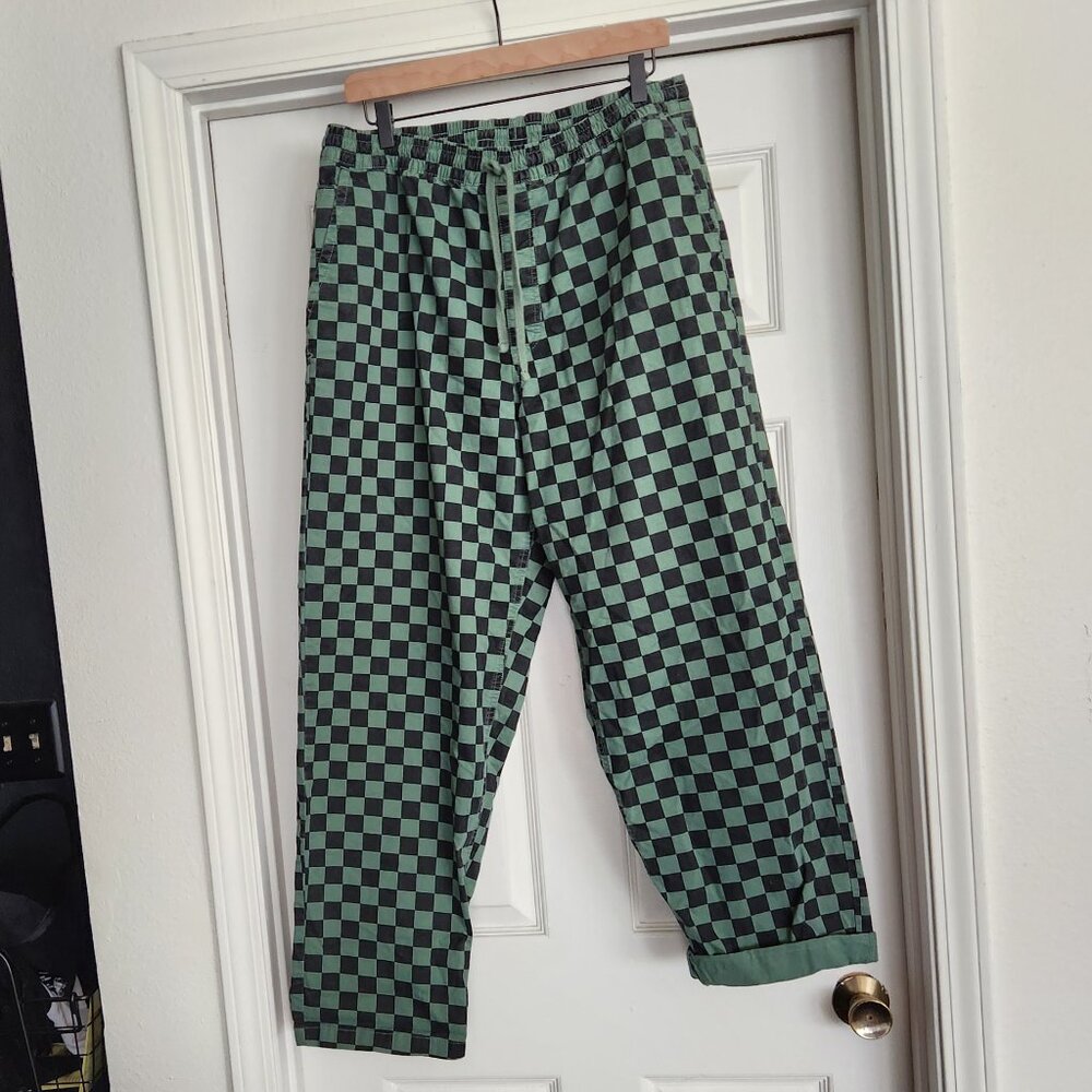 Vans Baggy Tapered Fit Range Pants in Checkered Green and Black